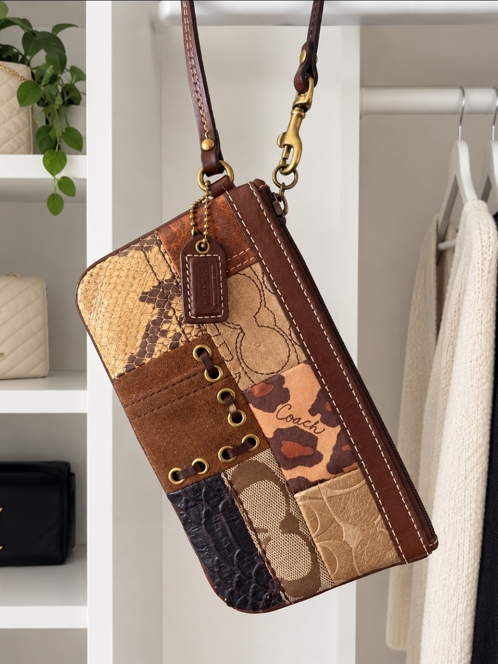 Coach Patchwork Leather Wristlet y2k (brand new)